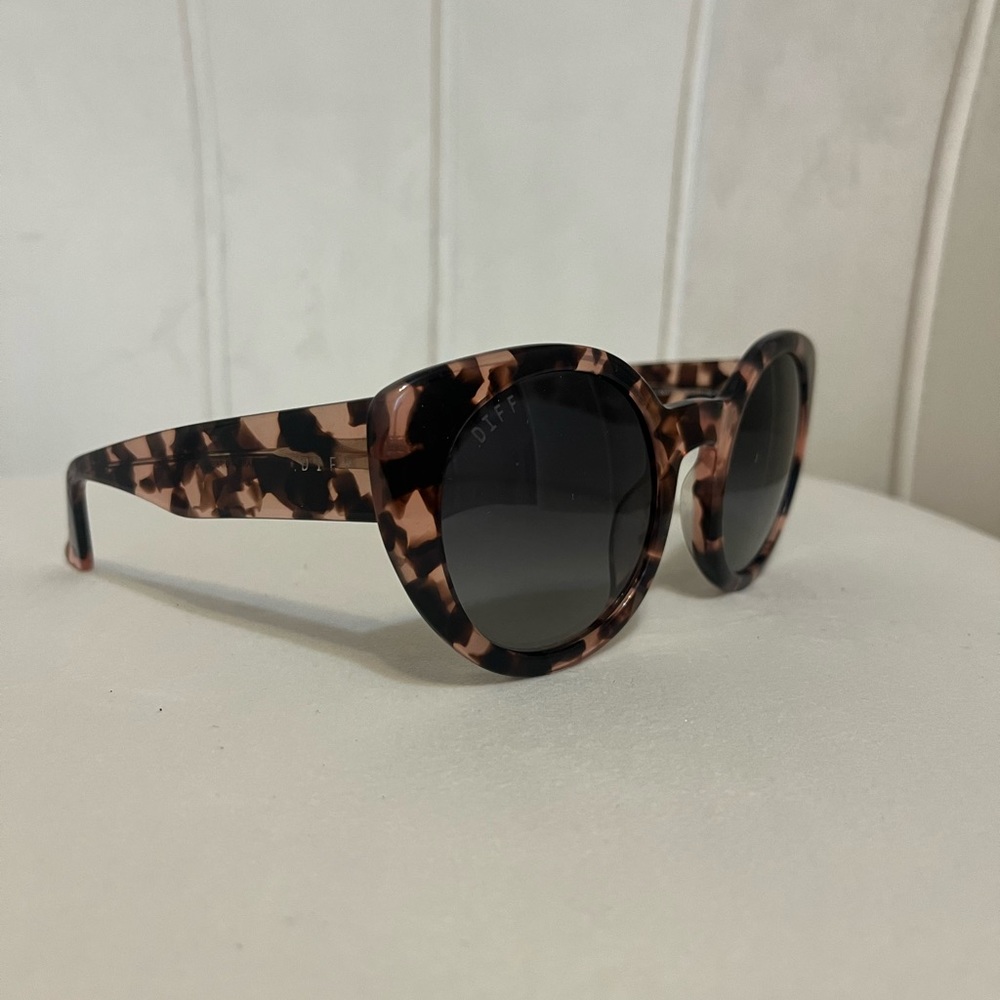 DIFF sunglasses